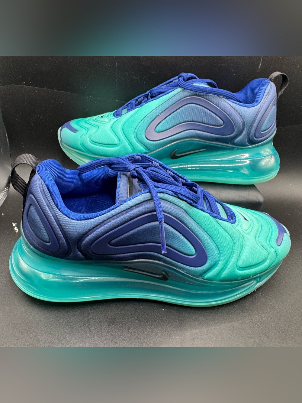 Nike Air Max 720 Aurora Blue/Turquoise Gradient Sneakers Y6/women’s 7.5/men 6